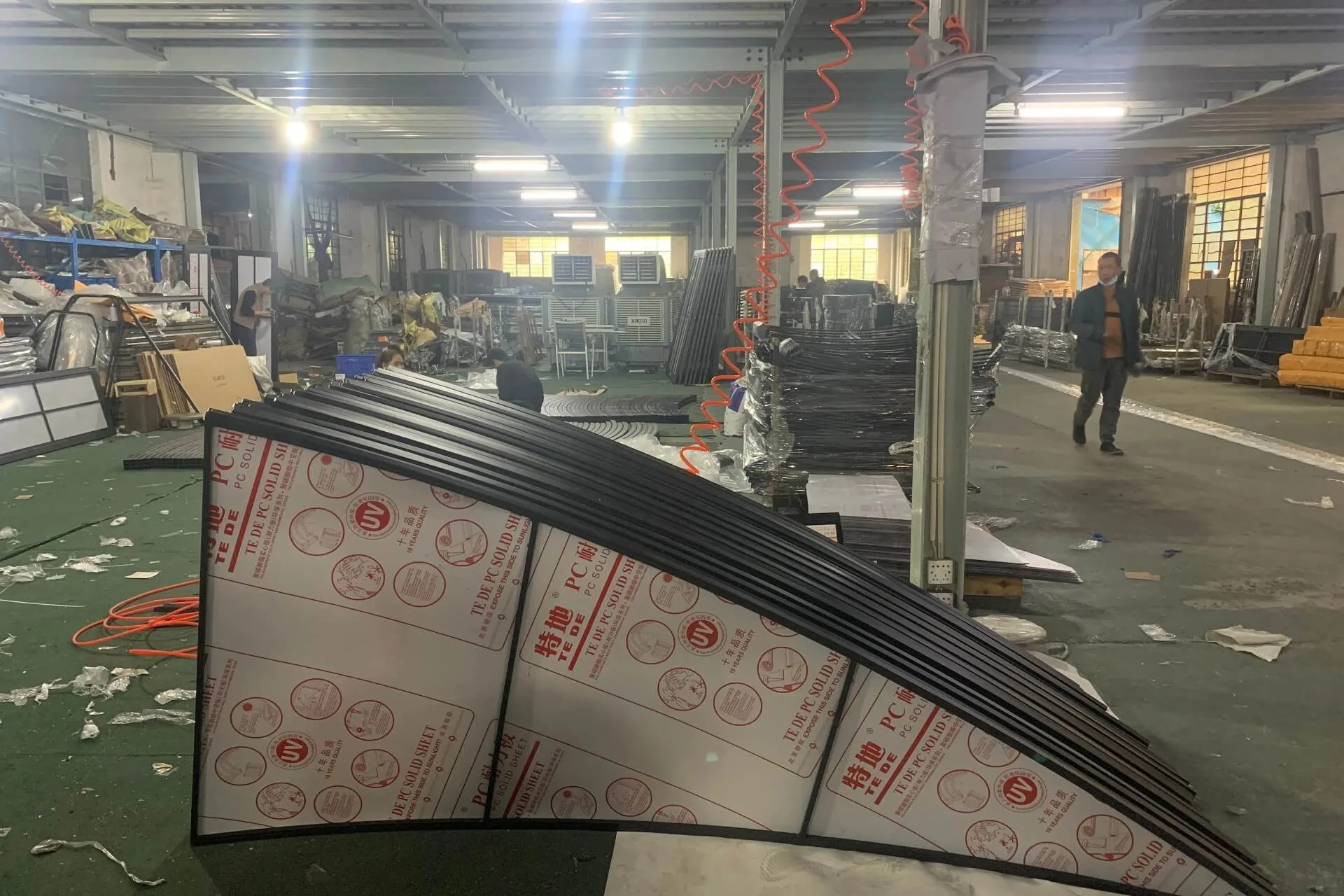 Modern automated aluminum profile cutting machine and manufacturing equipment in a clean factory workshop, showcasing our heavy-duty manufacturing strength for global OEM/ODM partners.