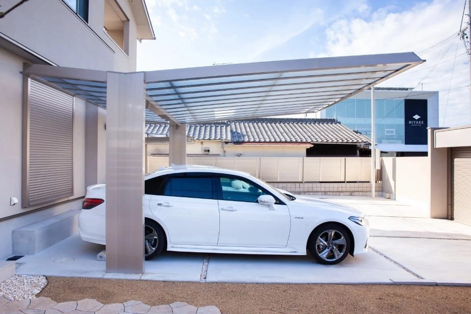 foundation and site considerations for solar carports